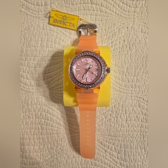 NWT Invicta Ladies Pro Diver Anatomic Watch, Pink Silicon Strap main image 5
